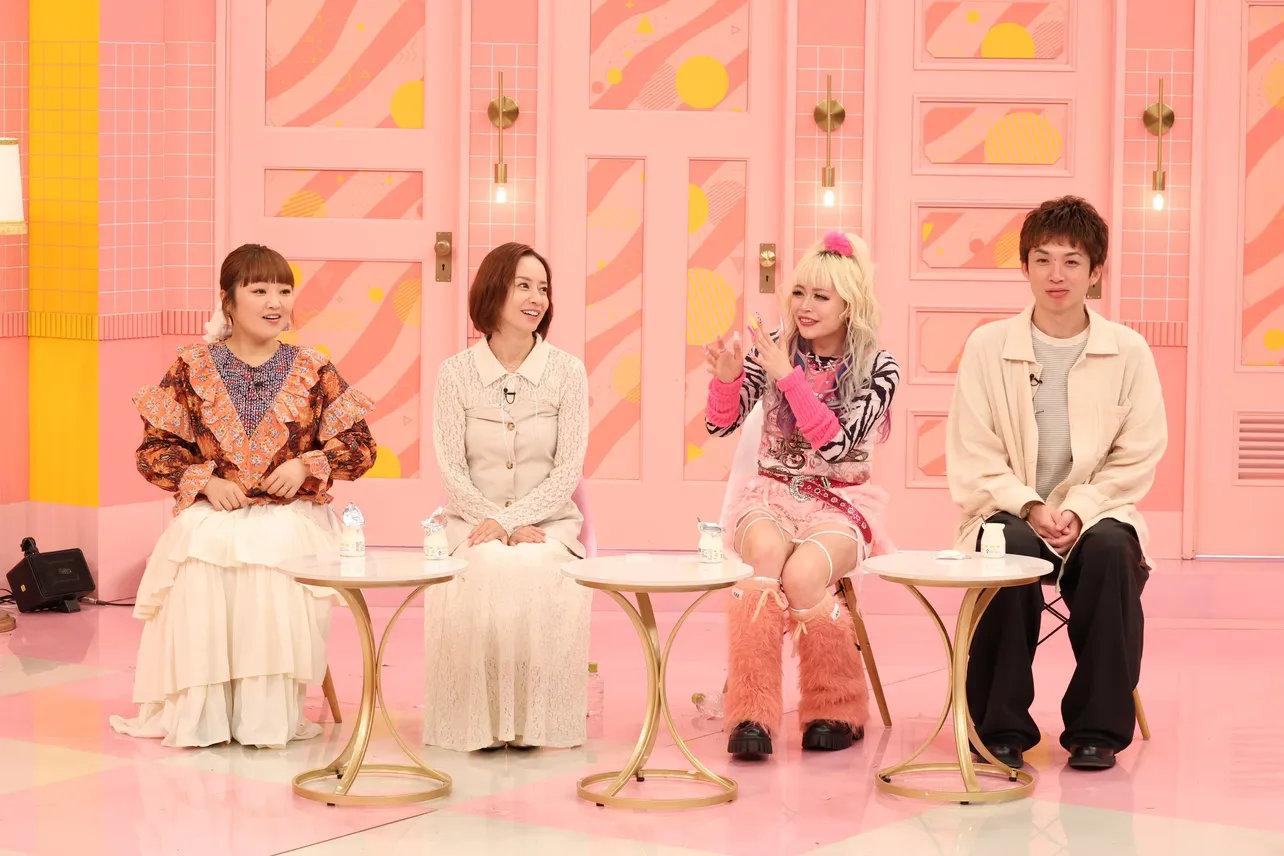 【写真】ゲスト出演する柳原可奈子、鈴木亜美、荒川(エルフ)、河井ゆずる(アインシュタイン)