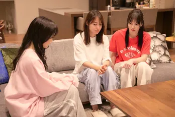 田辺桃子“ルイ”、横田真悠“テルマ”、林芽亜里“イズミ”、アイドルとして売れる一方で忍び寄る恐怖にゾクッ＜推しの殺人＞