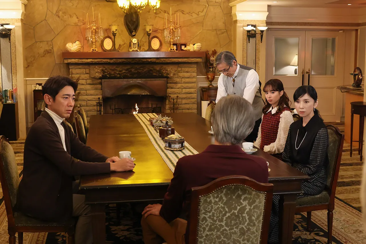 「ザ・ロイヤルファミリー」第6話より