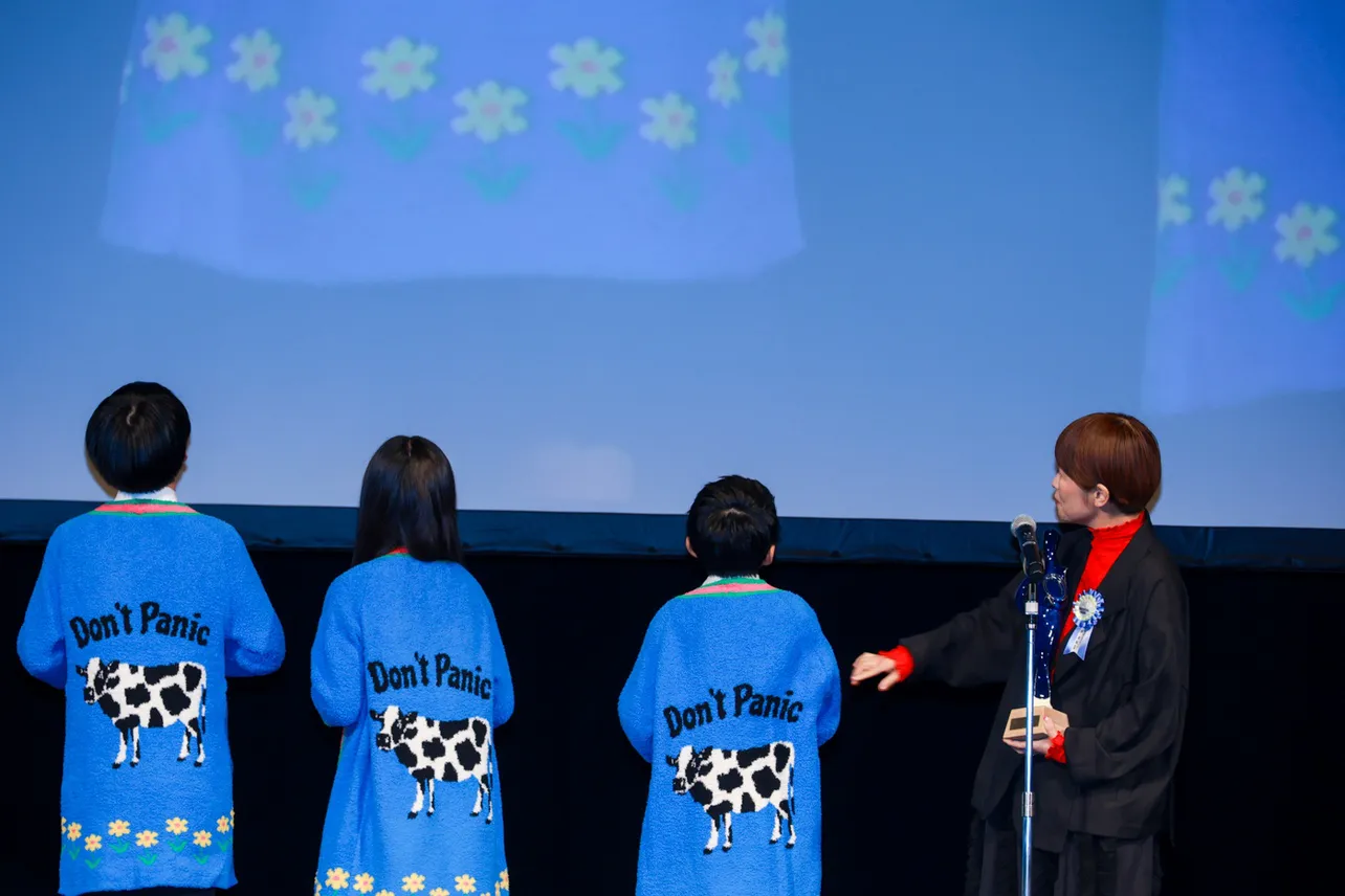 特別賞「ふつうの子ども」