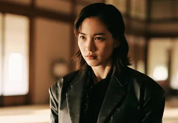 のん“飛鳥”と中村獅童“彰一”が盤上で再会　人生を懸けた復讐は“親子対決”で決着へ＜MISS KING / ミス・キング最終話＞