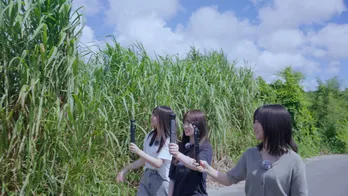 乃木坂46愛宕心響＆海邉朱莉＆増田三莉音が沖縄の自然に興奮「サバンナや」海外からの観光客とも交流＜乃木坂46 6期生稼働中＞