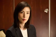 天海祐希“有希子”、与党初の女性幹事長・高橋ひとみ“樹”の隠す「国家を揺るがす秘密」に迫る＜緊急取調室＞