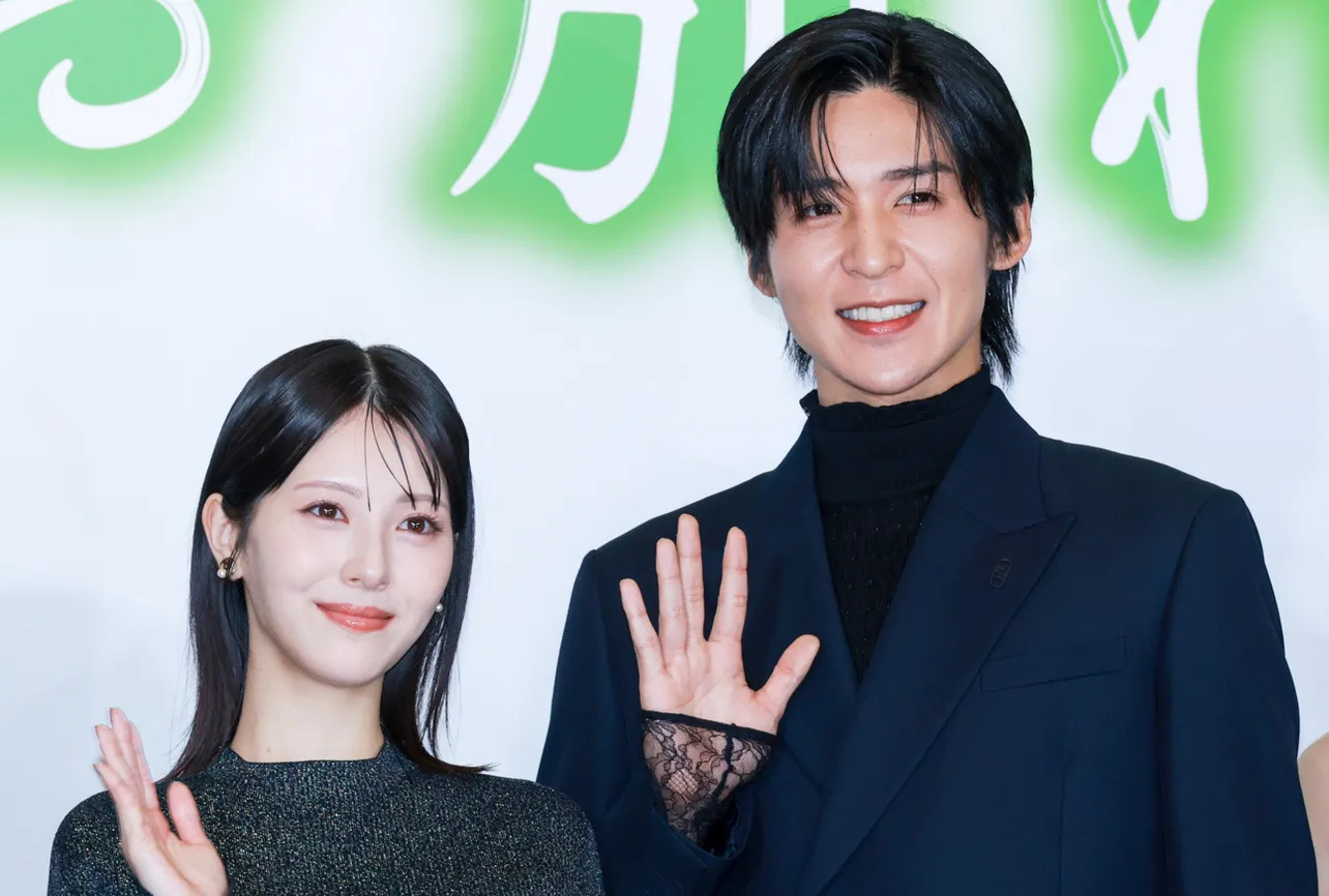 浜辺美波と目黒蓮