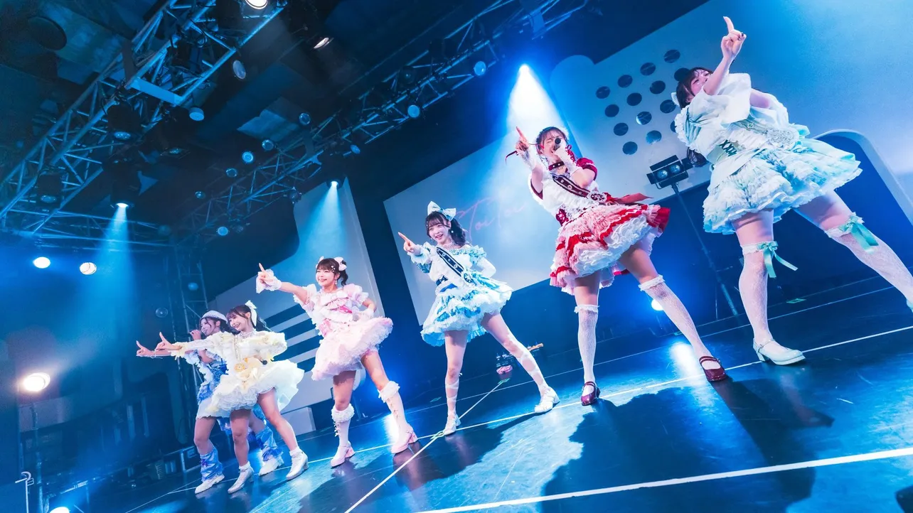 半周年ライブより