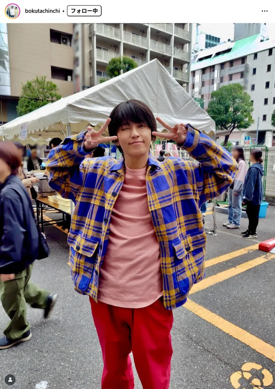 手越祐也、“王子”のようなカッコかわいいオフショット