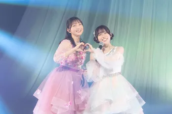 青山なぎさ、伊達さゆりらが熱唱…一夜限りのユニット結成やコラボも「Apollo Bay」創立5周年ライブ開催