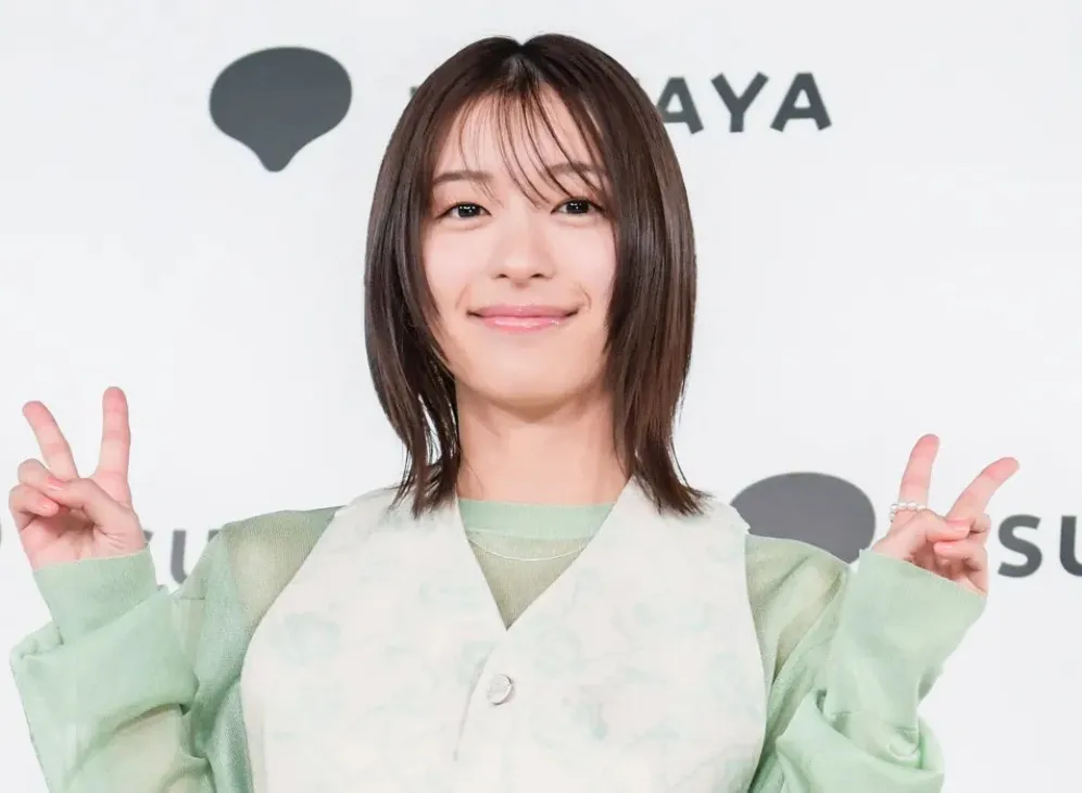 鳴海唯がオフィシャルInstagramを更新した