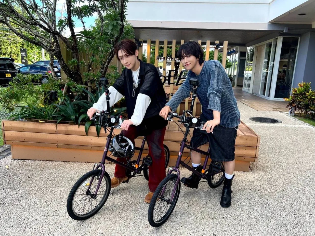 「ROIROM ROAD」より