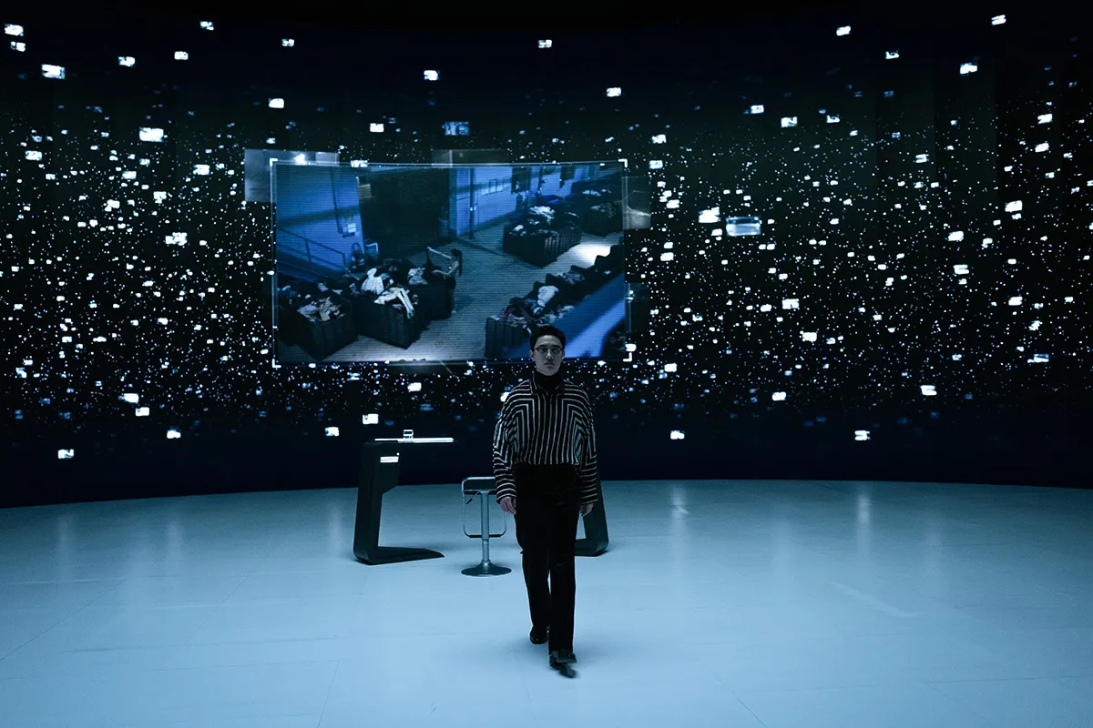 「捏造された都市」場面写真