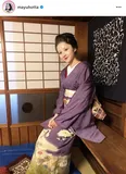 堀田真由、“大好き”なオイスターを満面の笑顔で食べる姿に「幸せそう」「美味しそうな表情」と反響