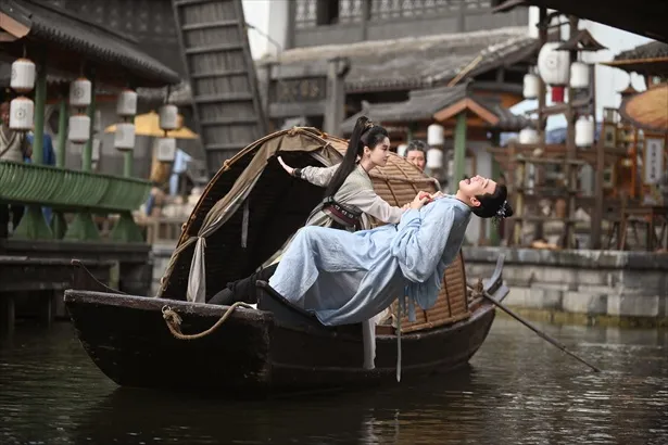 「似錦～華めく運命～」場面写真