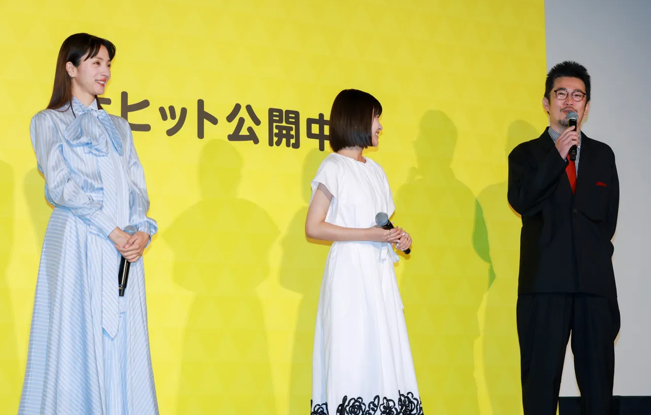 映画「兄を持ち運べるサイズに」初日舞台あいさつより