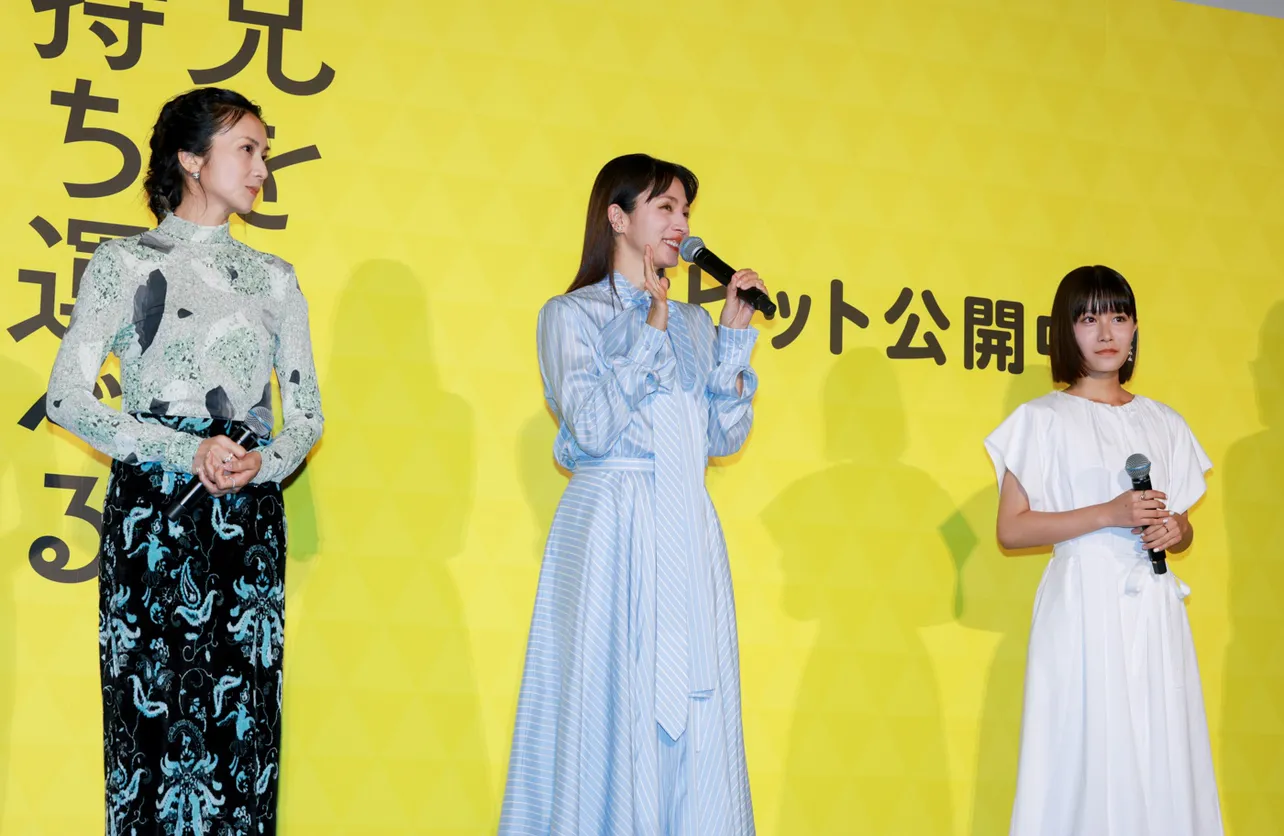 映画「兄を持ち運べるサイズに」初日舞台あいさつより