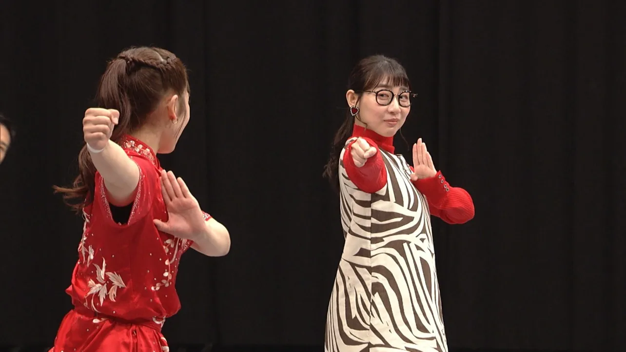 武術太極拳を体験するハシヤスメ・アツコ(#4より)