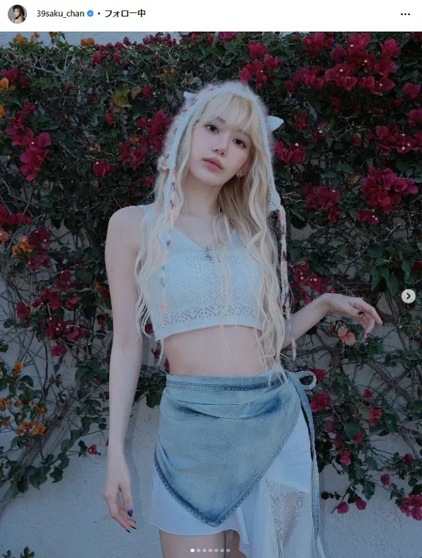 宮脇咲良、ビスチェとミニスカート姿がまるで妖精のよう