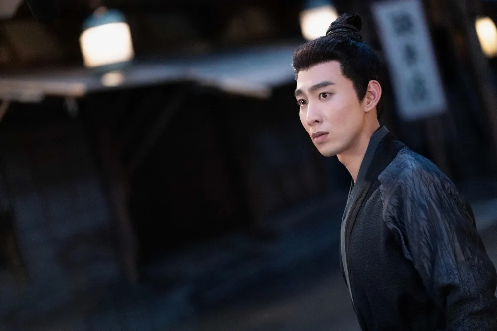 「似錦 ~華めく運命~」より