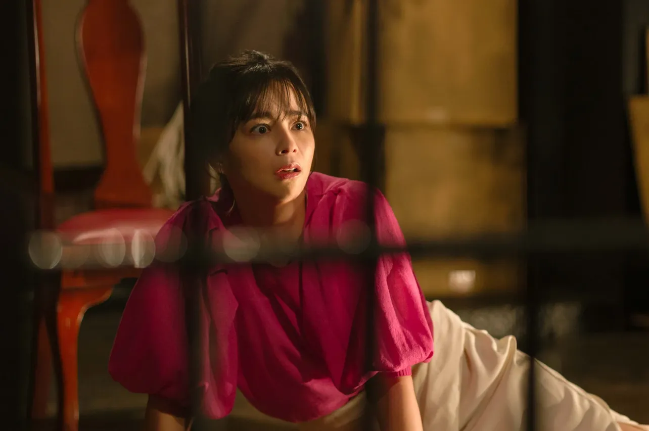 【写真】危機一髪…加藤ローサ“麗子”が檻の中に閉じ込められる