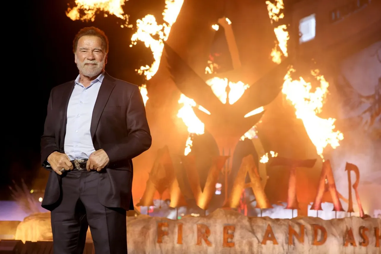 スペシャルゲストとして登場したアーノルド・シュワルツェネッガー