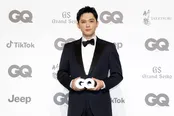 アイナ・ジ・エンド、ヒット曲「革命道中」を授賞後パーティーで披露<GQ MEN OF THE YEAR 2025>