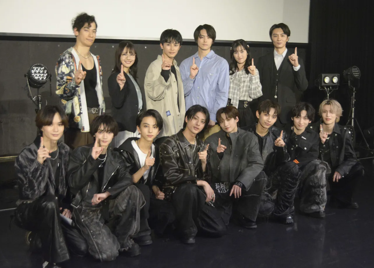 (左上から時計回りに)吉田健悟、渡邉美穂、草川拓弥、高野洸、井頭愛海、細田善彦、ICEx