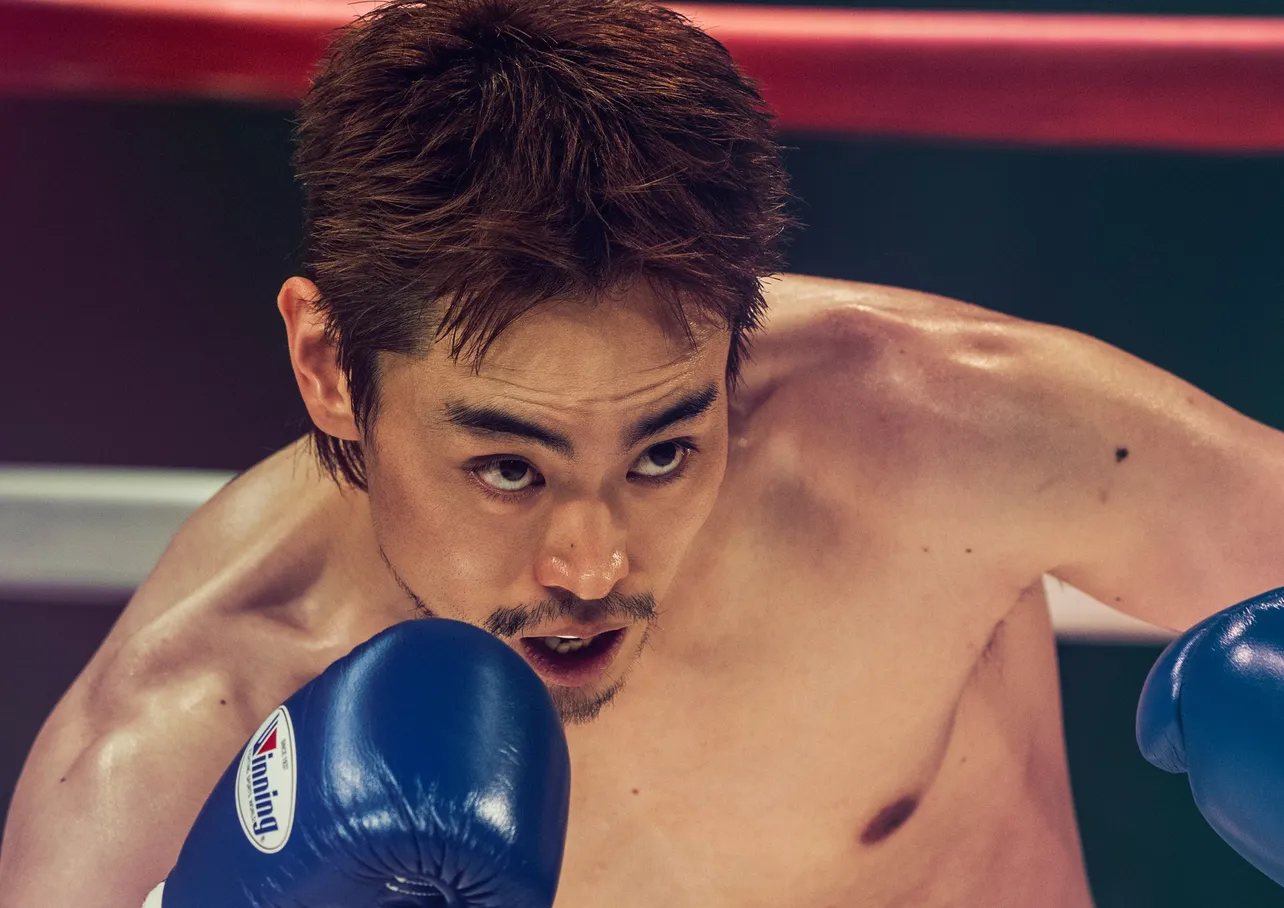 菅田将暉、元WBC世界スーパーフライ級王者・川嶋を演じるためボクシングジムで役作り＜人はなぜラブレターを書くのか＞