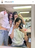TWICE・ミナ、ミニスカワンピ姿を投稿、美肌＆美脚＆美デコルテあらわ…「綺麗すぎる」「本物のプリンセス」などファン絶賛