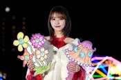 点灯式に登場した与田祐希