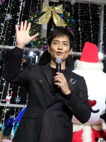 「DOCTORS」沢村一樹&高嶋政伸がプレゼントを手渡しでファンも大喜び!沢村も「今日のことを思い出して撮影頑張れます!」