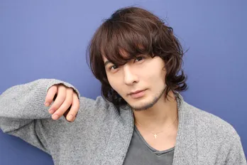 カーアクションに挑んだ藤田玲が作品に懸ける思いを語る！