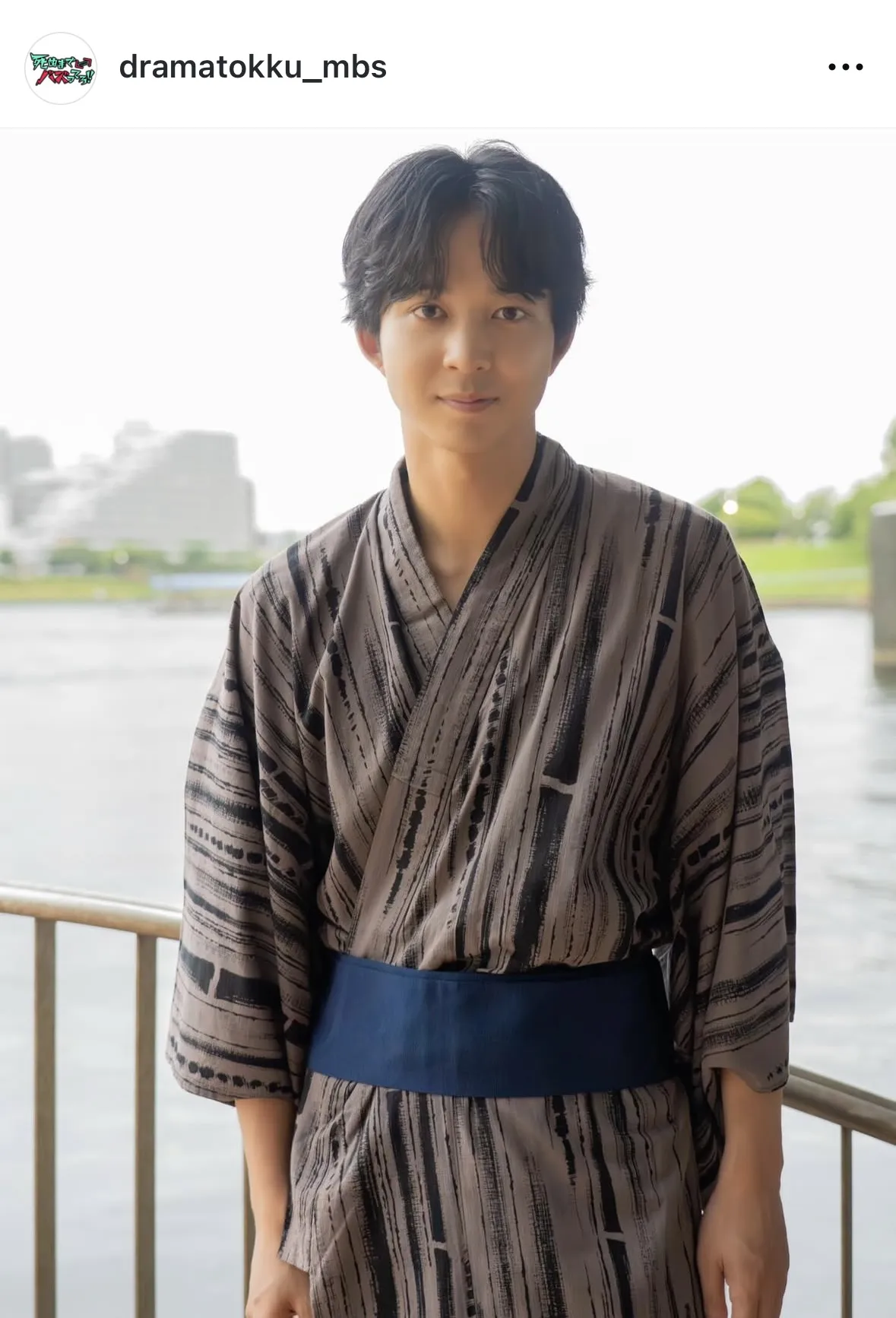 浴衣姿の鈴木仁