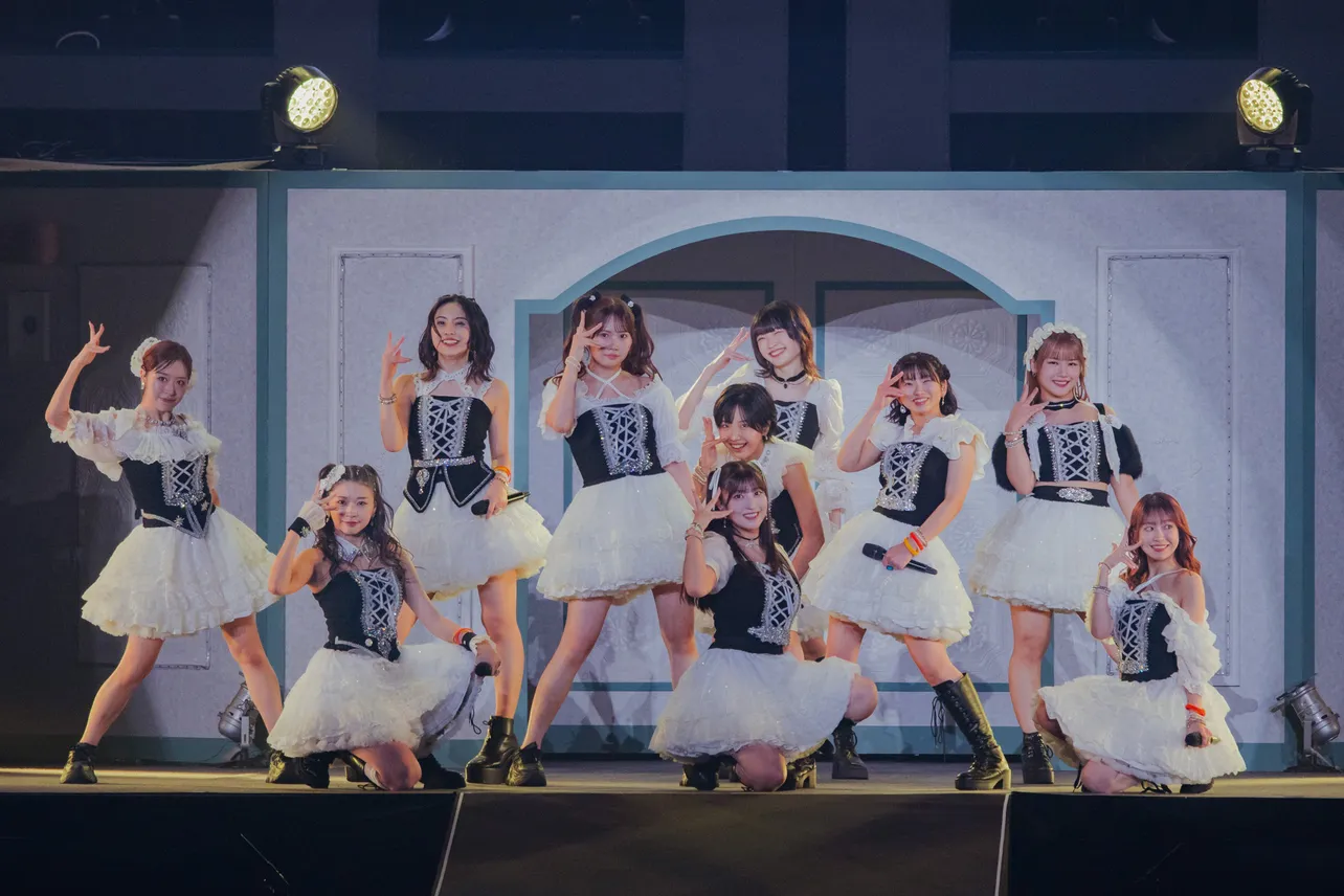 「モーニング娘。'25 コンサートツアー秋 ~Movin' Forward with Hope~ 羽賀朱音・横山玲奈 卒業スペシャル」より