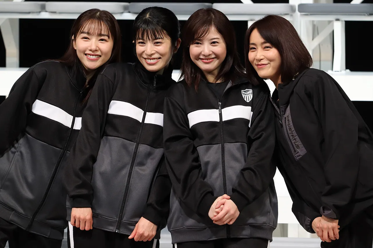 「シャイニングな女たち」開幕前会見より