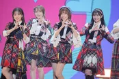 松本伊代がAKB48日本武道館コンサートにサプライズで登場