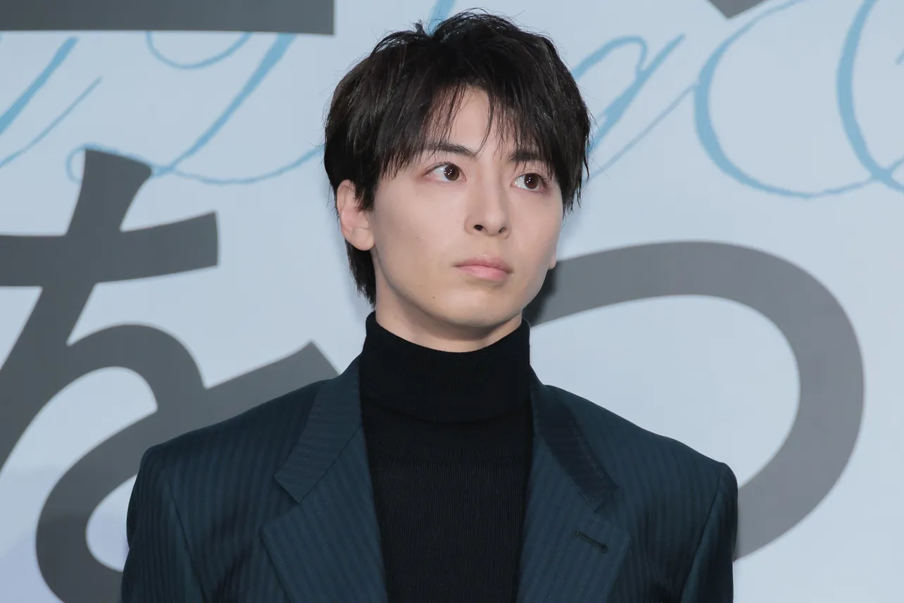 映画「架空の犬と嘘をつく猫」舞台あいさつ付き完成披露上映会より