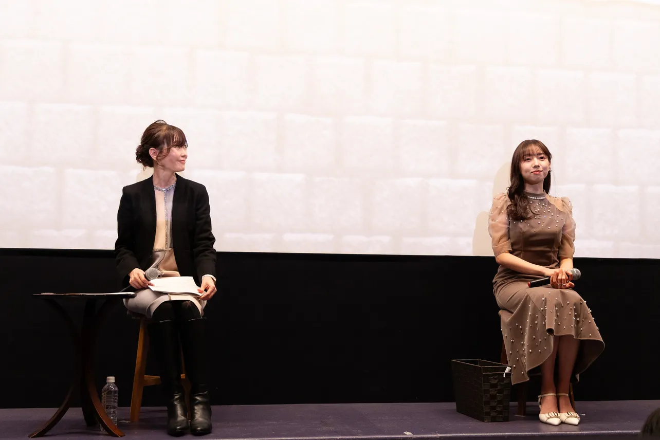 ドラマ「モンテ・クリスト伯」の試写会&トークイベントに出席した新内眞衣、梅澤礼(写真右より)