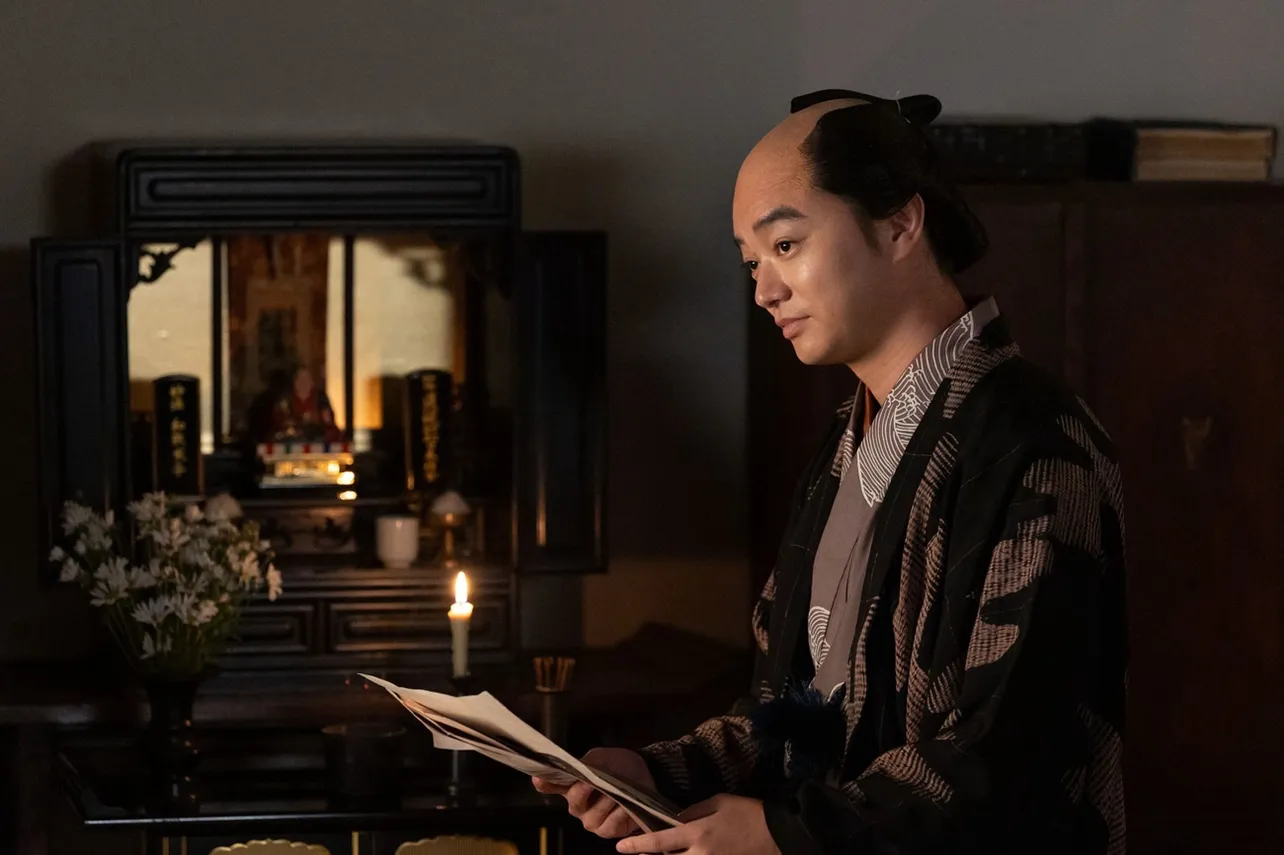 大河ドラマ「べらぼう」で歌麿を演じる染谷将太にインタビューを実施