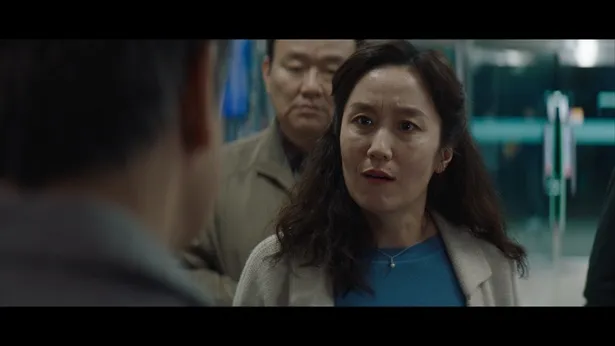 「白雪姫には死を～BLACK OUT＜拡張版＞」第4話より