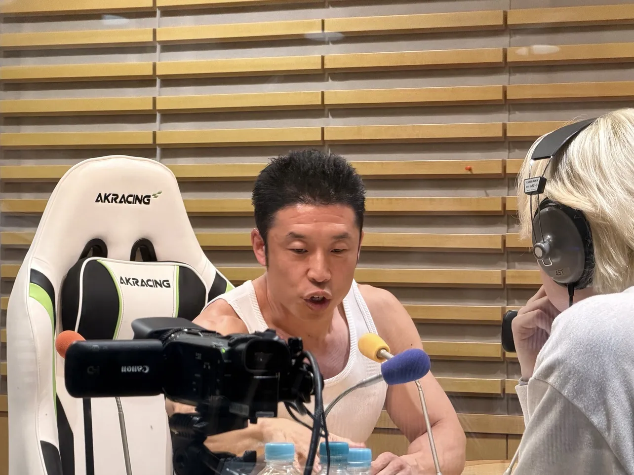 なかやまきんに君