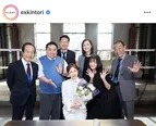 天海祐希、小日向文世の息子・星一 と笑顔のツーショットに「親子共演楽しみです！」の声＜緊急取調室＞