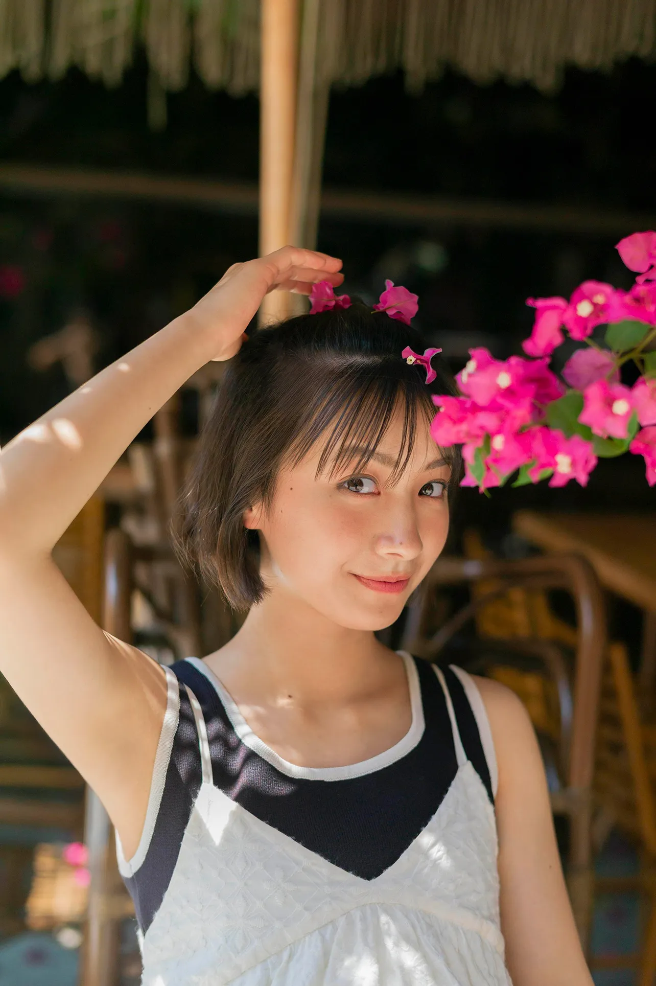 藤崎ゆみあ写真集「FUJISAKI YUMIA」(東京ニュース通信社刊)より