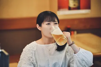 武田梨奈“ワカコ”、なじみの店での一杯を楽しみつつ1年を振り返る 視聴者からは続編希望の声<ワカコ酒 Season9 最終回>