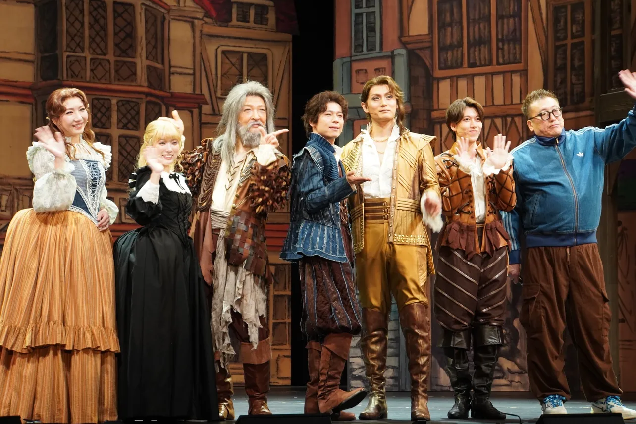 ミュージカル「サムシング・ロッテン!」開幕直前取材・公開ゲネプロより