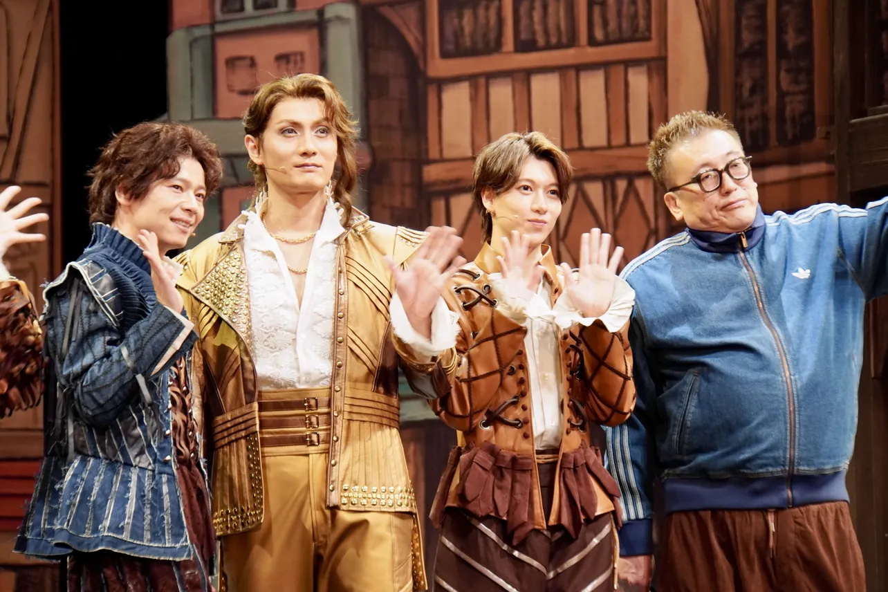 ミュージカル「サムシング・ロッテン！」開幕直前取材・公開ゲネプロより