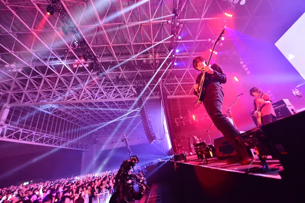「COUNTDOWN JAPAN 17/18」KANA-BOONのステージ