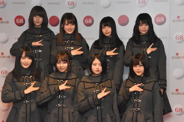 「第68回NHK紅白歌合戦」の囲み取材に登壇した欅坂46