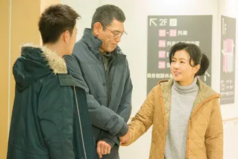 映画「8年越しの花嫁」動員135万人突破　薬師丸ひろ子、杉本哲太演じる両親役にも注目集まる