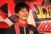 新番組「快盗戦隊ルパンレンジャーVS警察戦隊パトレンジャー」でパトレン1号を演じる結木滉星