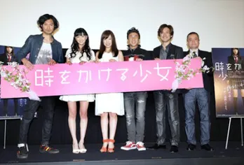 「恐竜がいた時代に行ってみたい」仲里依紗。その理由は「似ていると言われるので」