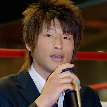 イケメンレスラー飯伏幸太が本番中に猛アタックをかけた女性ゲストとは